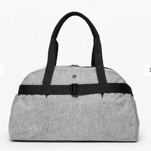 lululemon athletica Bags - LuluLemon Out of Range Duffel lululemon athletica Bags - LuluLemon Out of Range Duffel